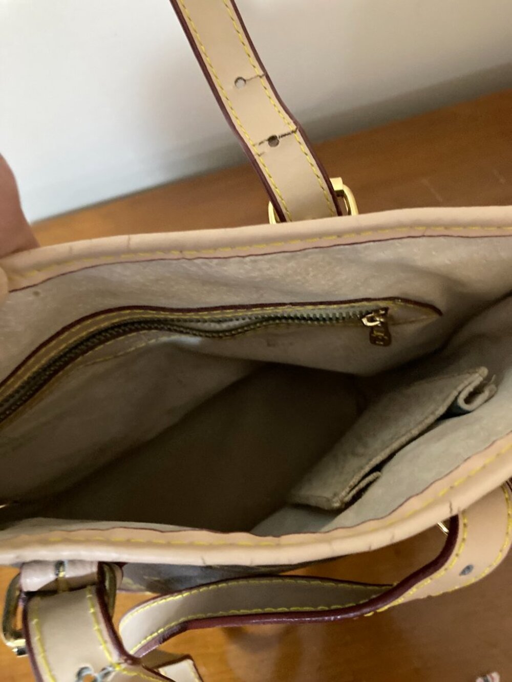 Petit Bucket Purse Beige Brown - Picture 8 of 9